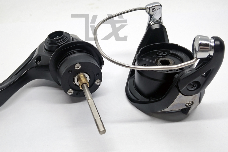 ŵSHIMANO NEXAVE 21β